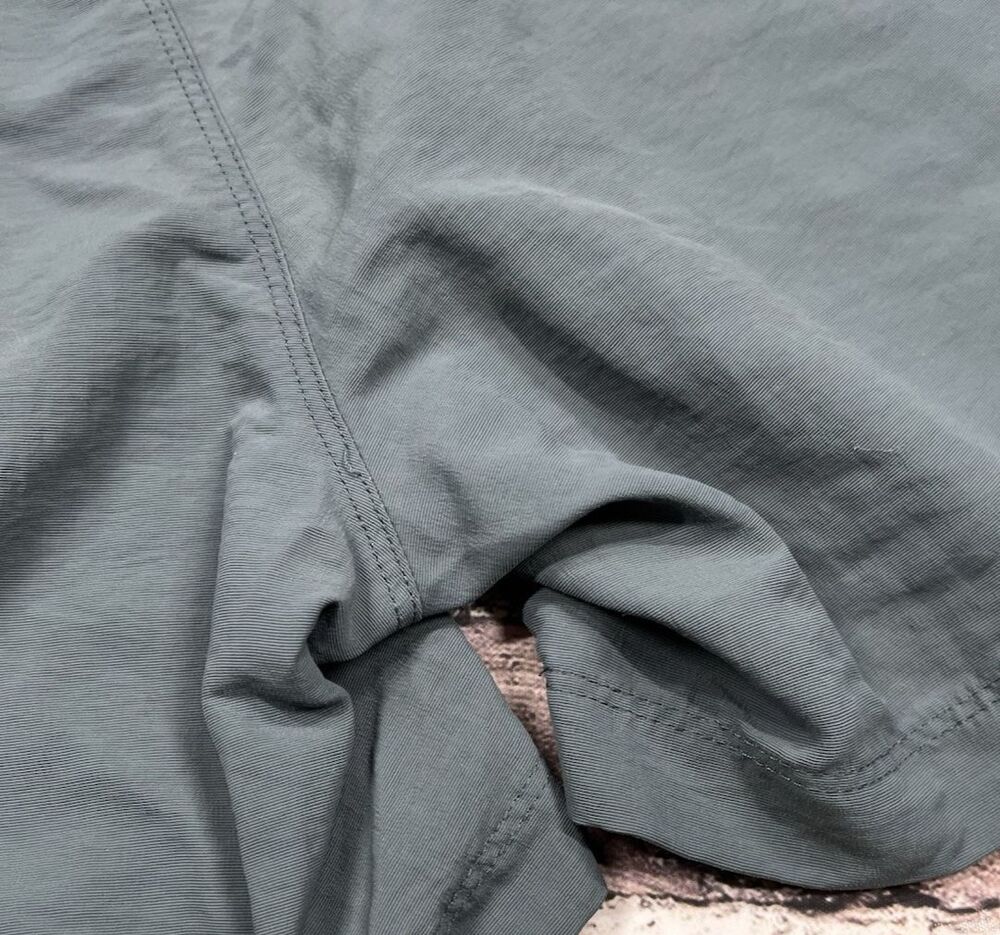 VTG North Face Women Sz 6 Active Hiking Shorts Outdoor Activewear Y2K Gorpcore - Picture 7 of 7
